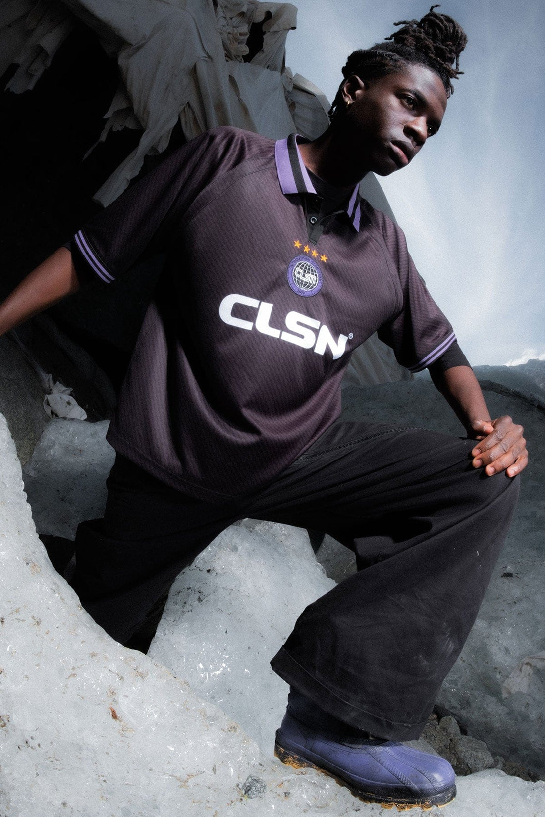 [CLOSNEA] ESSENTIAL T-SHIRT BLACK