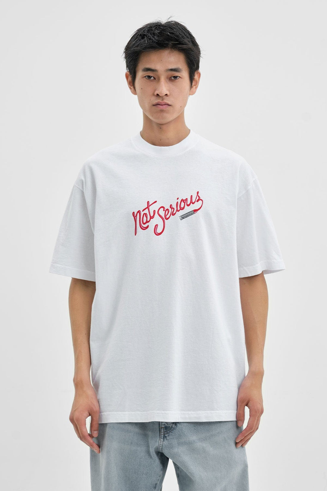 [2526] NS LIP SSV GD 6.5OZ TEE WHITE
