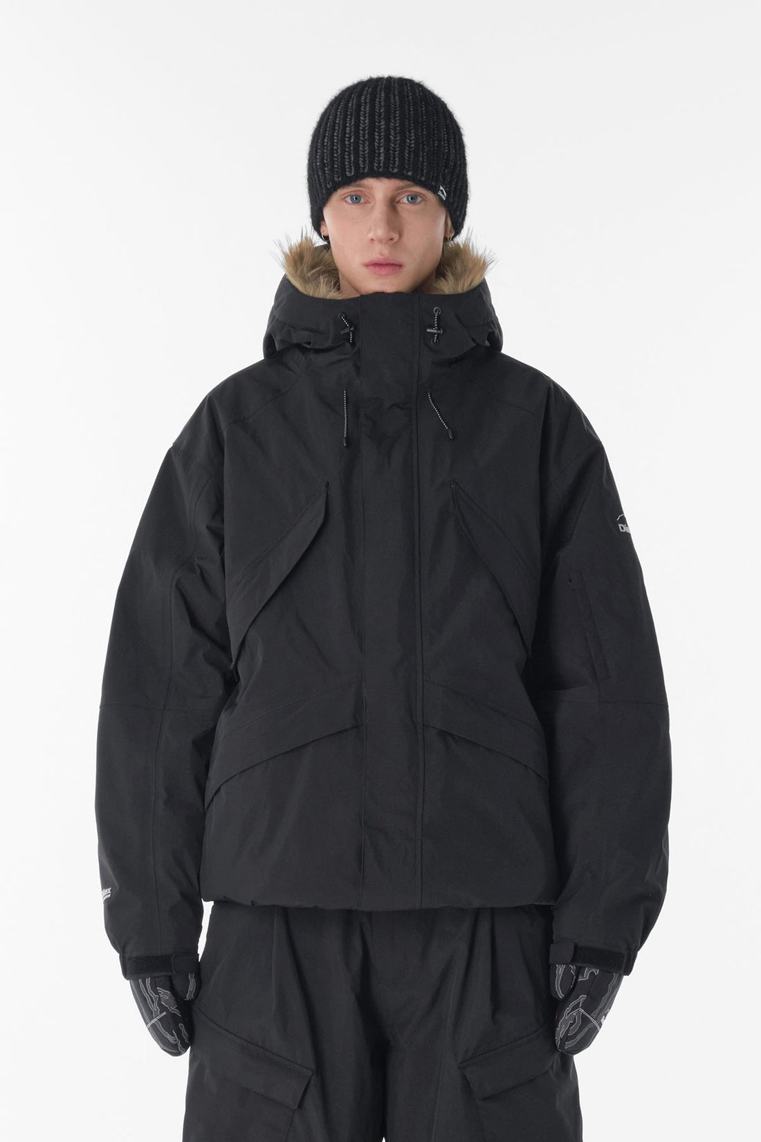 SHADOW JACKET BLACK