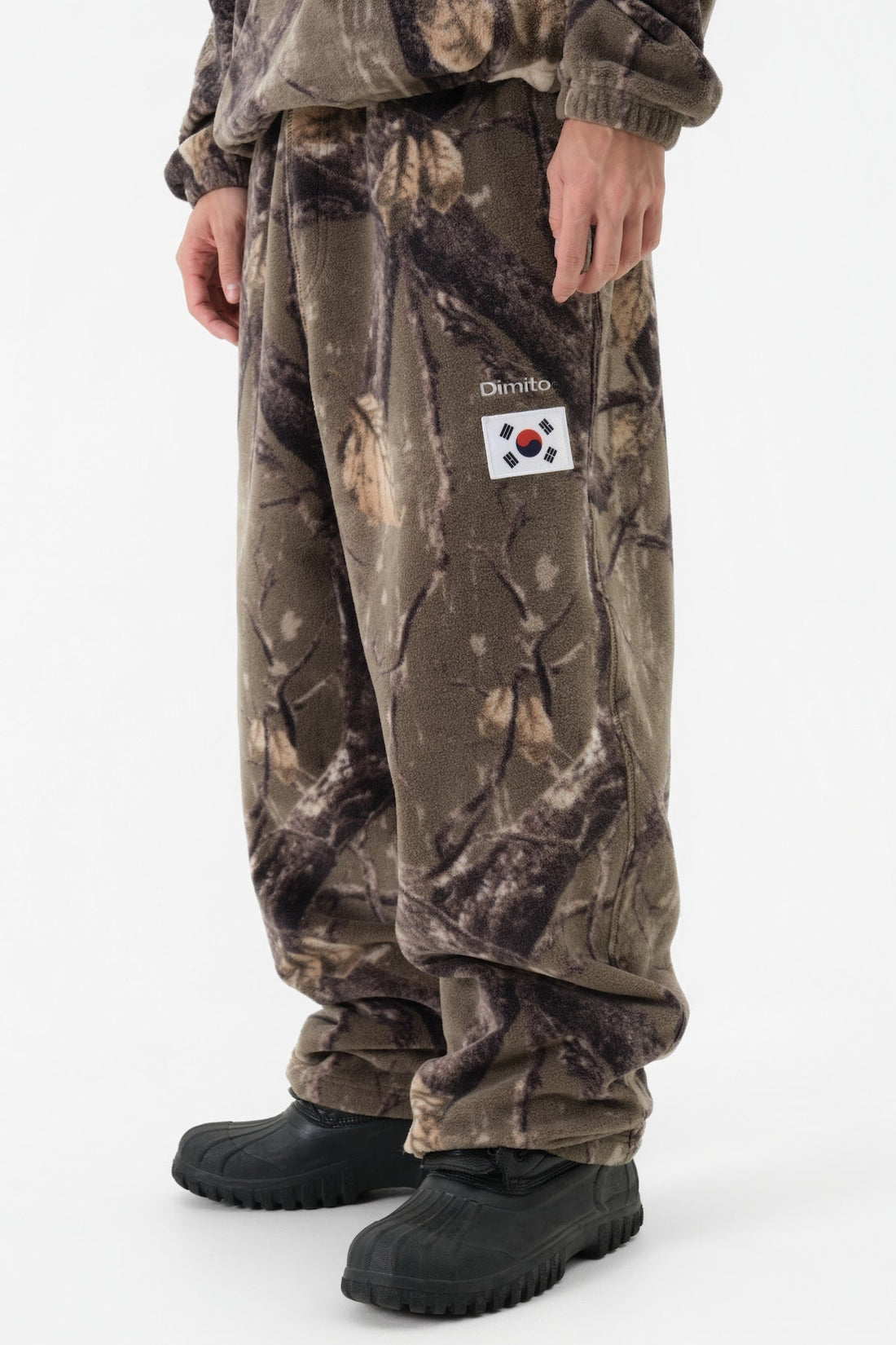 TEAM KOREA REPLICA 25 FLEECE PANTS REAL TREE